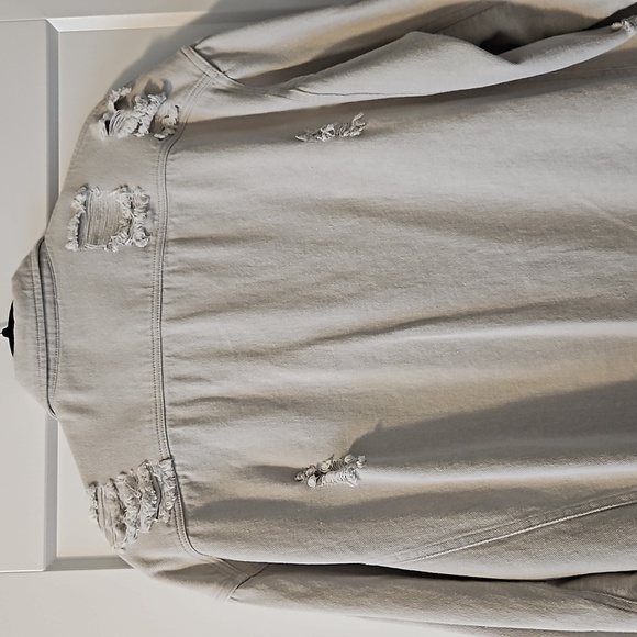 Distressed Shacket - Picture 4 of 4